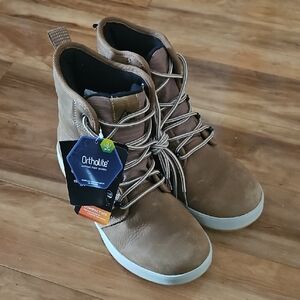 Kamik Tan Winter Boots with Ortholite Insoles, Heat-MX Insulation